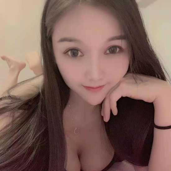 身材很棒的小sao货 会配合不机车